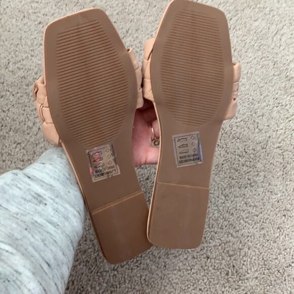 Qupid Braided Blush Slide Sandal Sz 8 - NWOT - Picture 3 of 5